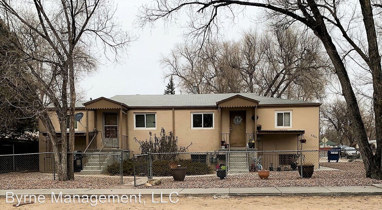 Primary Photo - 2218 E Willamette Ave