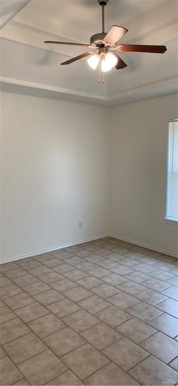 Foto del edificio - 9 Moonlight Ln