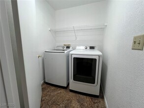 Building Photo - 5101 Future Dr