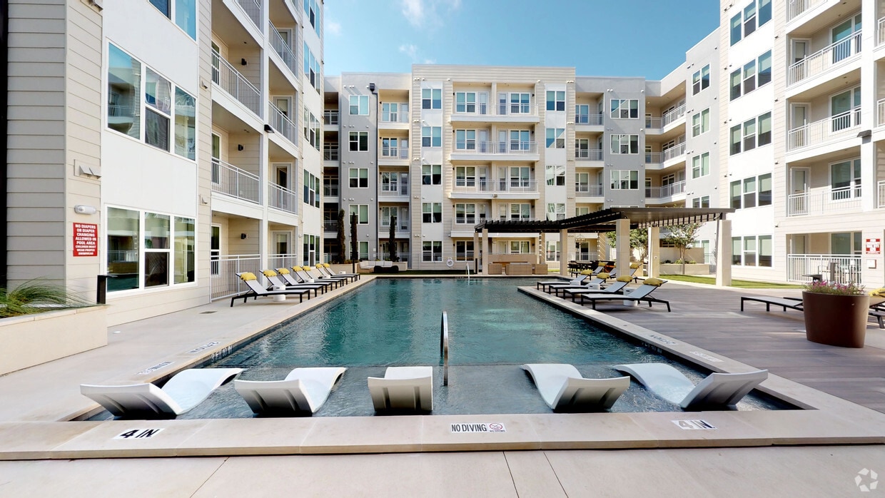Photo - Revl Crockett Row Apartments