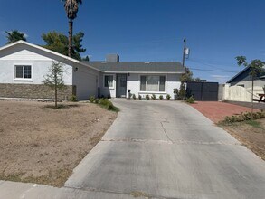 Building Photo - 4108 El Camino Ave