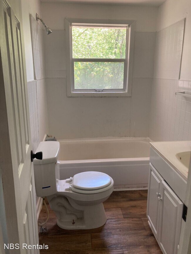 Building Photo - 3 br, 1 bath House - 424 Rison St