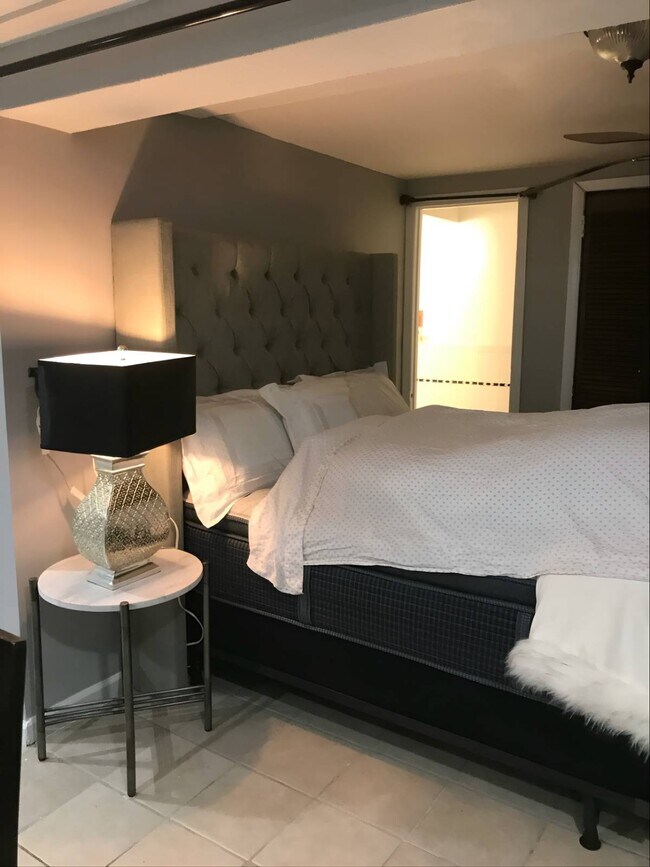 Foto del edificio - 253-27 Craft Ave