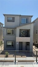 Building Photo - 1513 Bat Hawk St