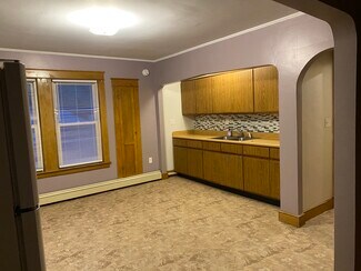 Building Photo - 181 Webber Ave