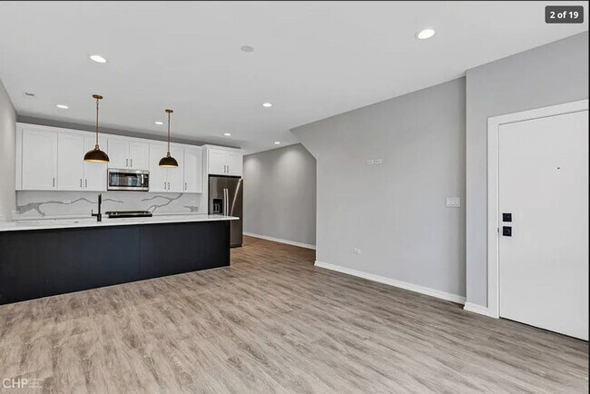 Foto del edificio - 4917 S Champlain Ave