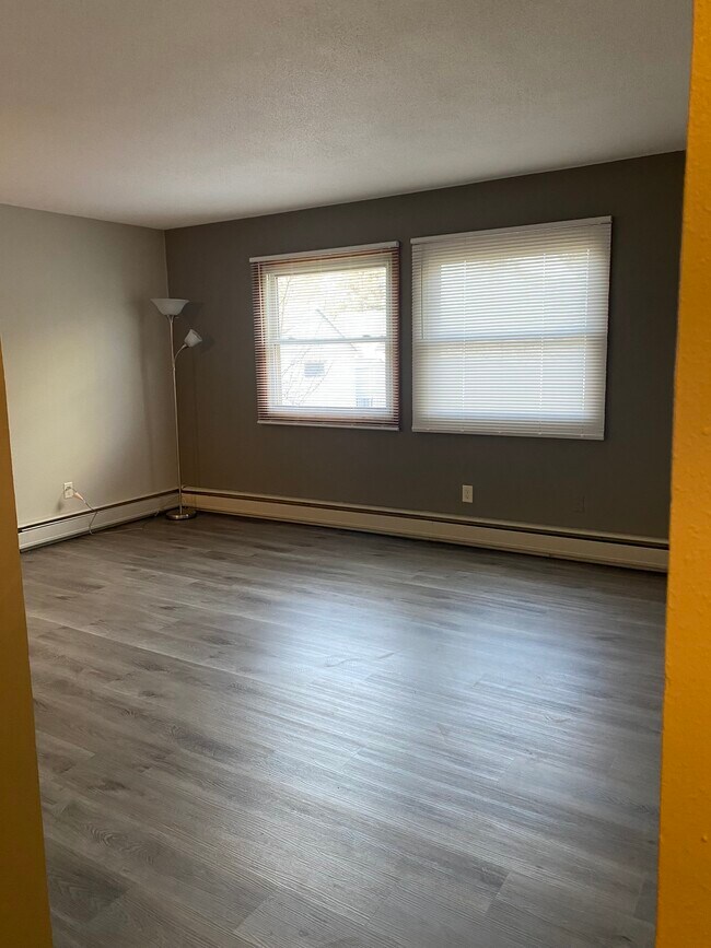 Foto del edificio - 1717 N 28th St