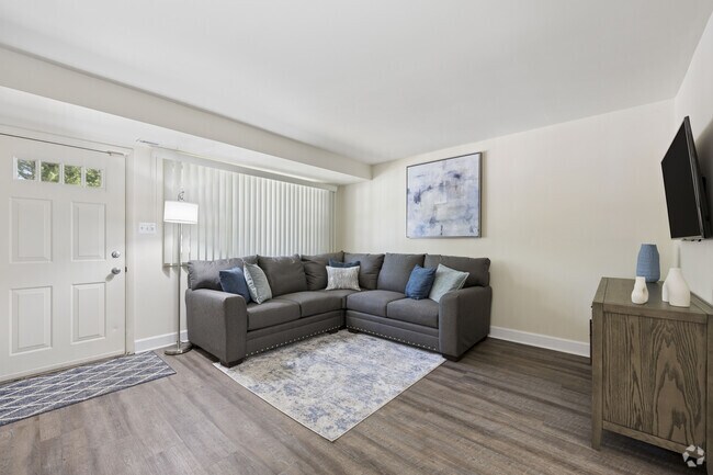 3 habitaciones, 1 baño - 102 m² - Sala de estar - The Orchards at Severn Townhomes*
