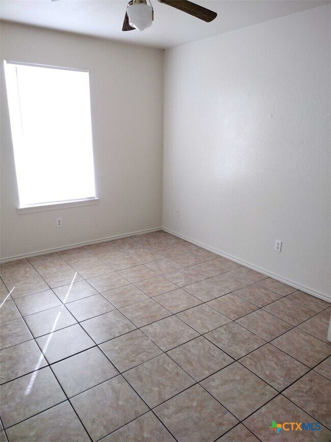 Foto del edificio - 1504 Windward Dr