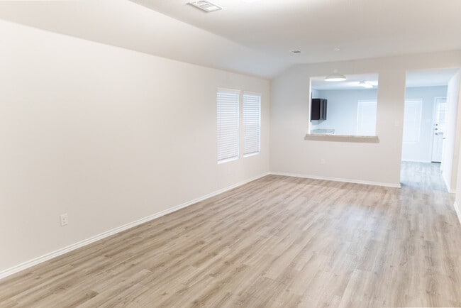 Foto del edificio - 3200 Sonoma Trail