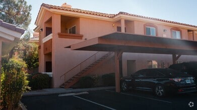 Building Photo - 1050 E Cactus Ave
