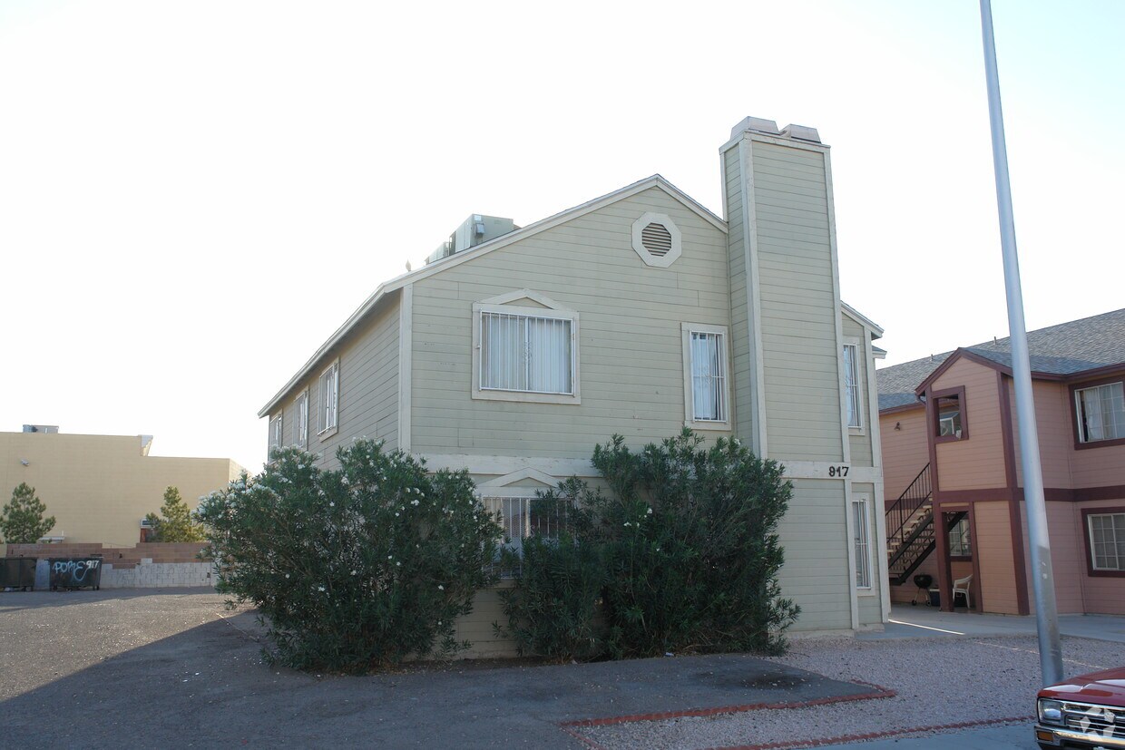 Foto principal - 917 Snug Harbor St
