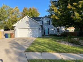 Building Photo - 2930 Blackhawk Dr