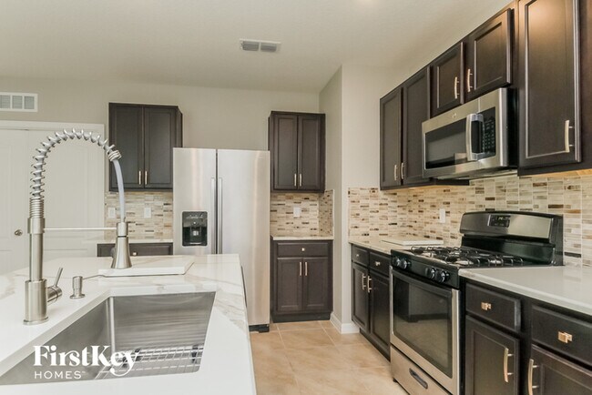 Building Photo - 29540 Caspian St