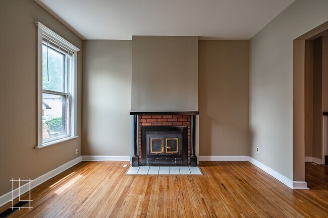 Foto del edificio - 96 Price Ave