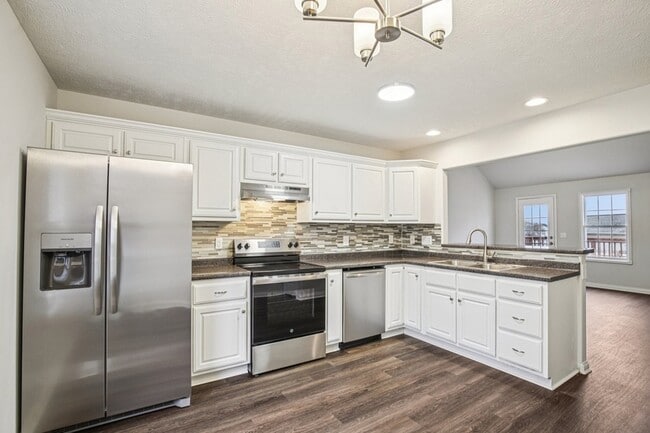 Building Photo - 205 Christine Dr