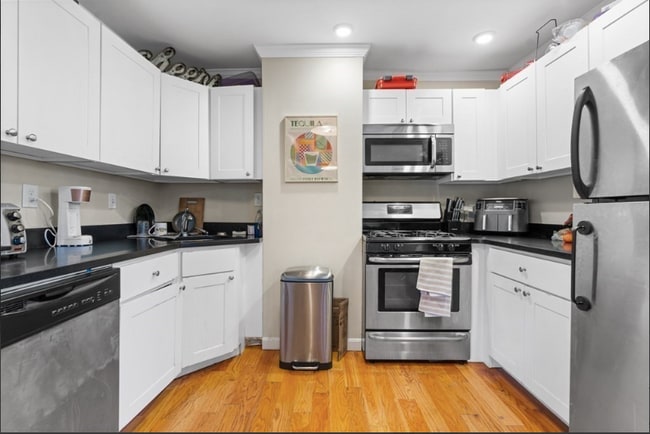 Kitchen Area - 288 Athens St