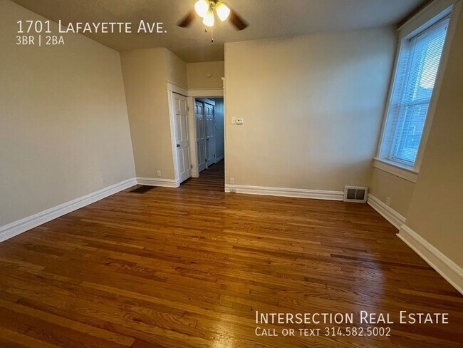 Building Photo - Huge Lafayette Square Townhouse