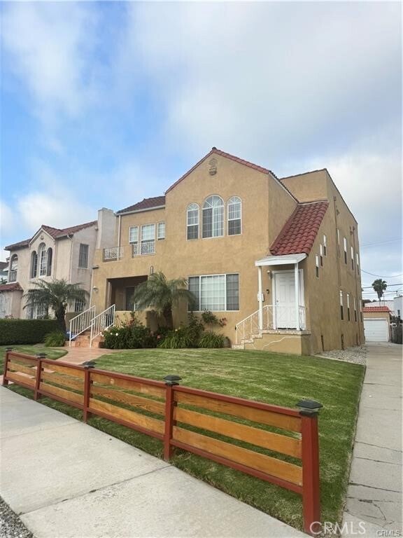 Foto del edificio - 1046 S Citrus Ave