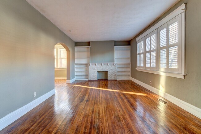 Foto del edificio - 1018 E Linden Ave