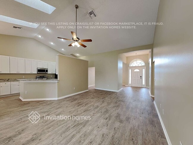 Foto del edificio - 12540 Pica St