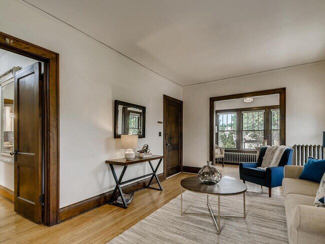Foto del edificio - 3101 Humboldt Ave S