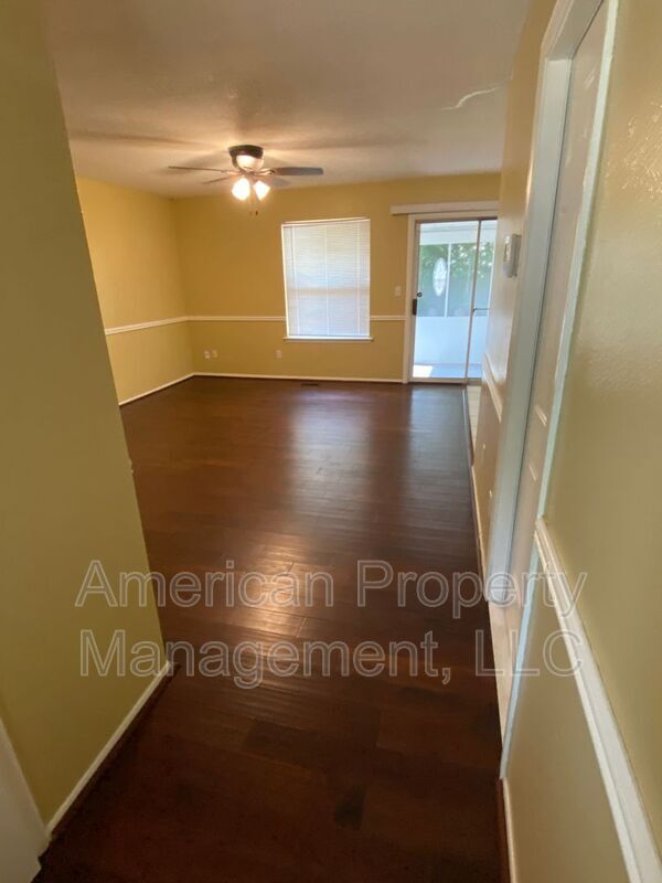 Foto del edificio - 11610 E 37th St