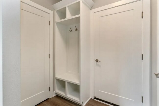 Foto del edificio - Beautiful Newer Home in West Des Moines