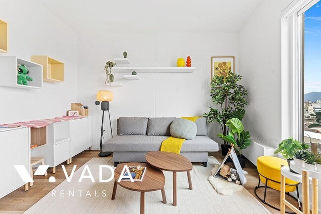 Building Photo - 1888 Scotia St