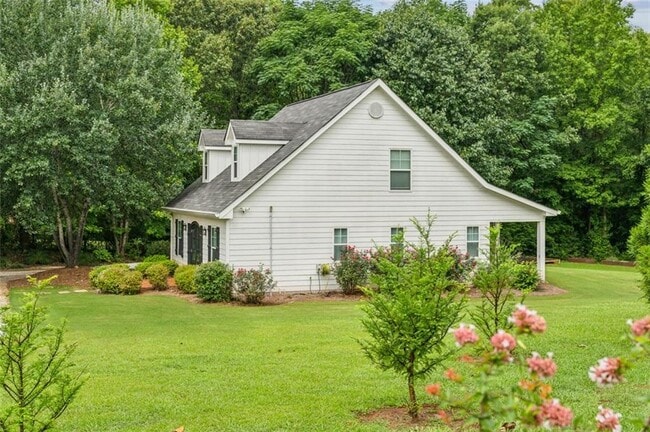 Foto del edificio - 21 Willow Wood Rd