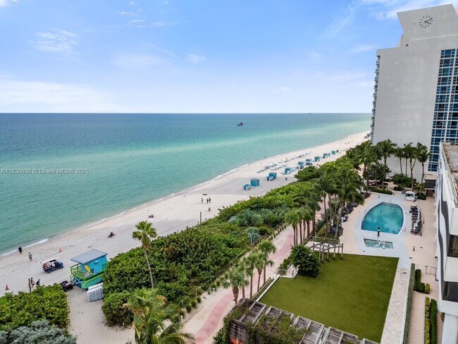 Foto del edificio - 6801 Collins Ave