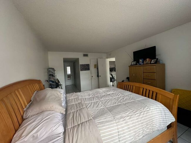 Foto del edificio - 13701 SW 66th St