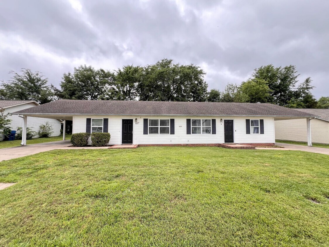 Foto principal - 1617 Campbell St