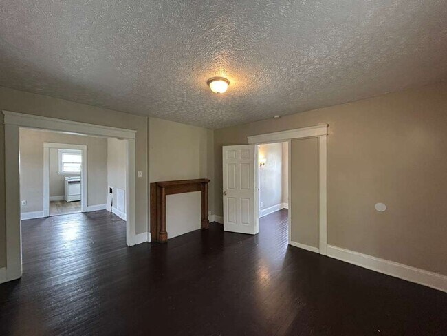 Foto del edificio - 750 E 96th St