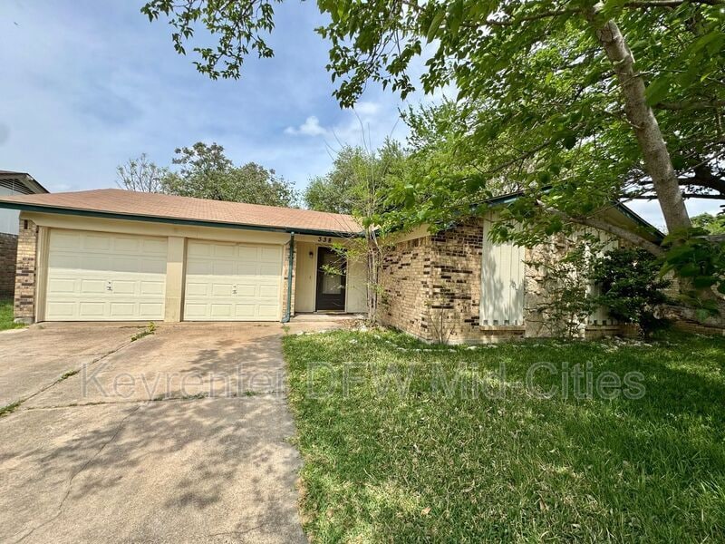 Photo - 338 Beatty Drive