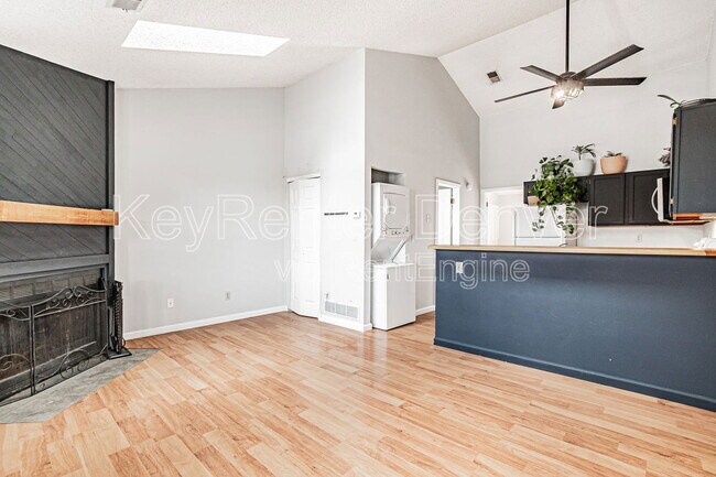 Building Photo - 17315 E Rice Cir