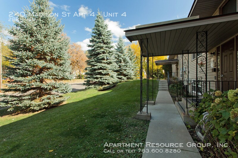Newly Remodeled Unit Available Now! Apartment for Rent in Anoka, MN