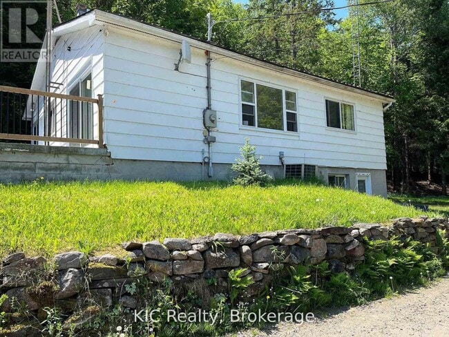 Building Photo - 14202 ON-118