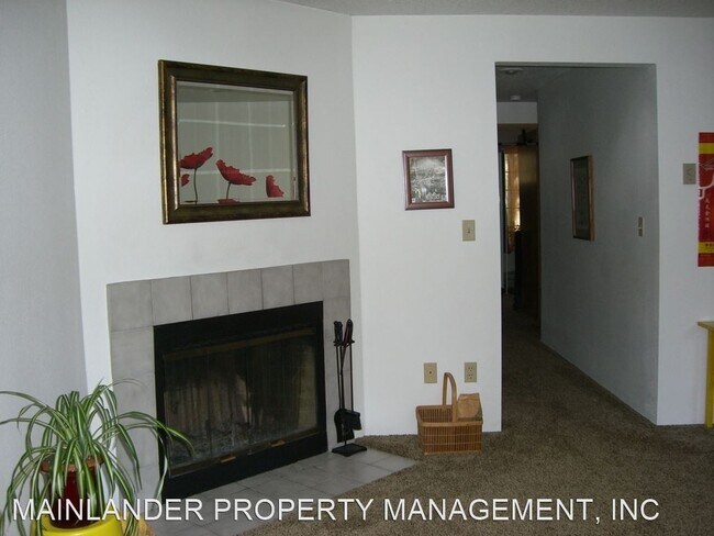 Building Photo - 1 br, 1 bath House - 6160 SW ALICE LN #204B
