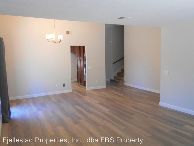 Building Photo - 4 br, 2 bath House - 1309 Rimrock Drive