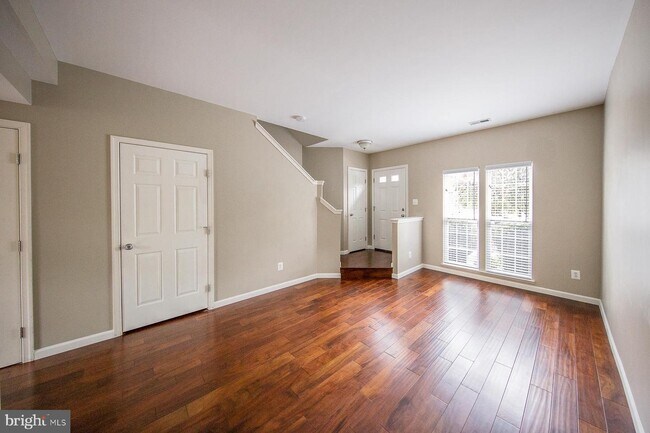 Building Photo - 12432 Selkirk Cir