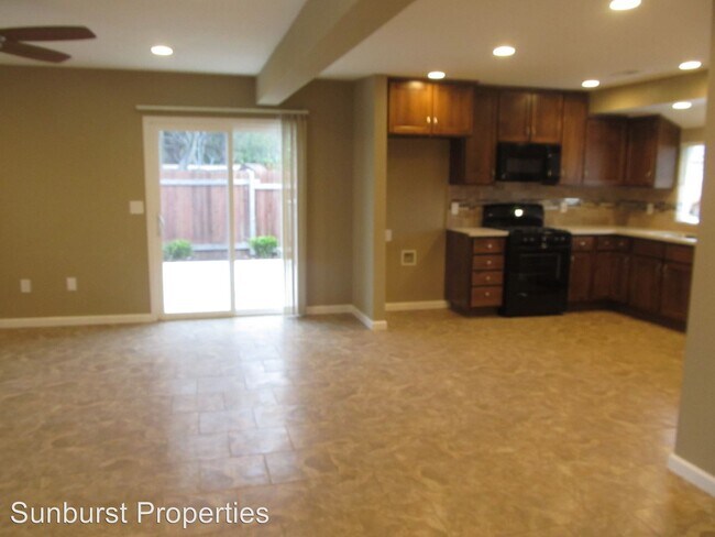 Foto del edificio - 8942 Auburn Folsom Rd