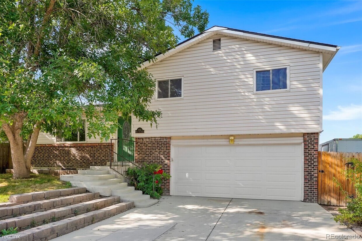 Primary Photo - 3 br, 2 bath House - 9781 W Polk Drive