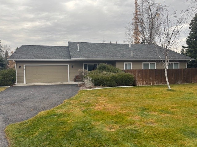 Foto principal - 215 Fox Hollow Ln