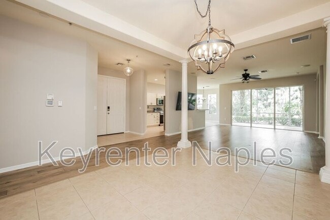 Building Photo - 12862 Carrington Cir