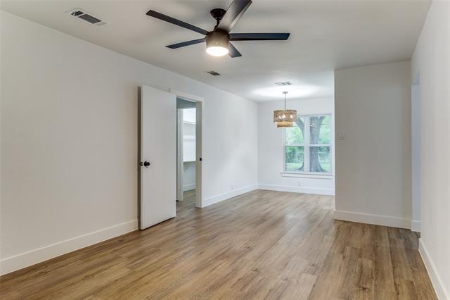 Foto del edificio - 2427 Tisinger Ave