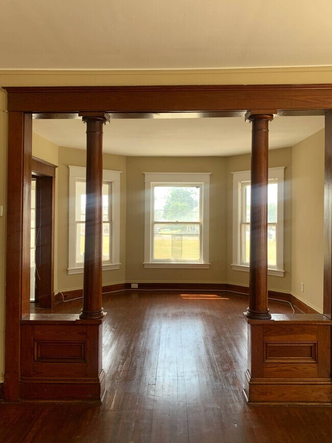 Foto del edificio - 857 Oakwood Ave