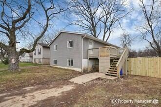 Building Photo - 1814 E Maynard Ave