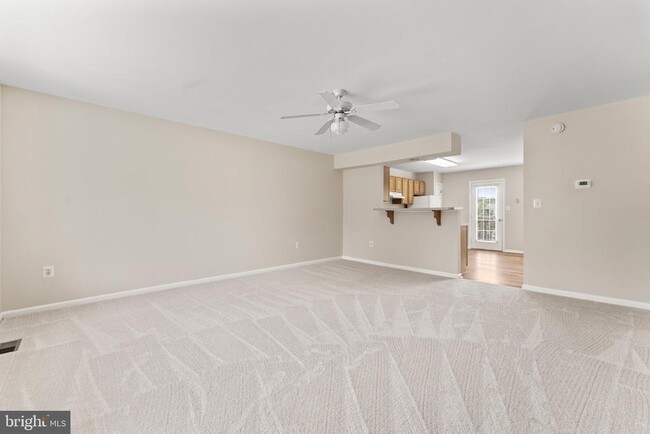 Building Photo - 209 Ilona Ct