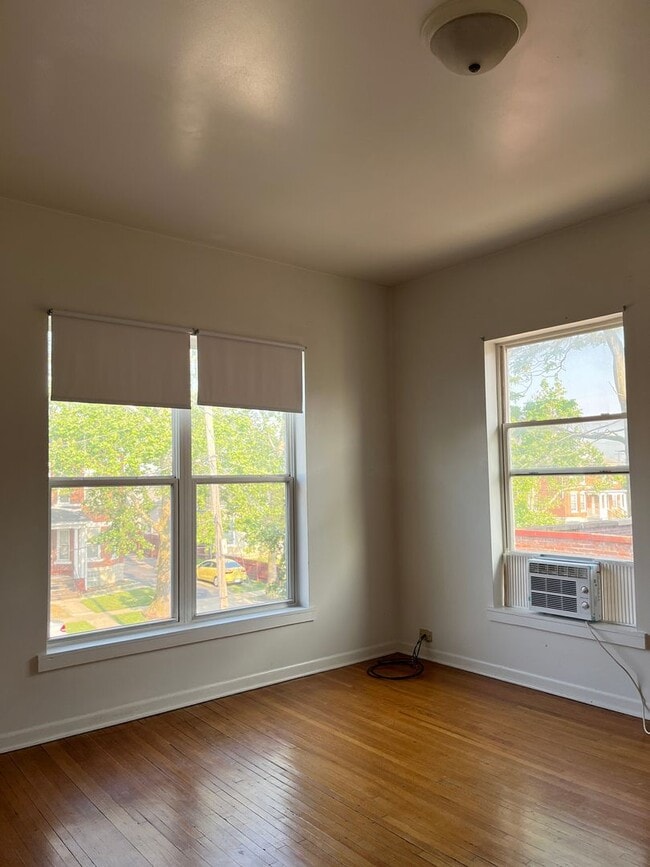Foto del edificio - 307 Herkimer St